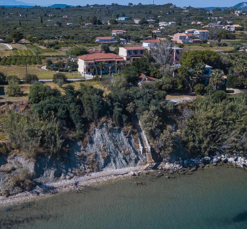 Koukla Mare Bed & Breakfast *